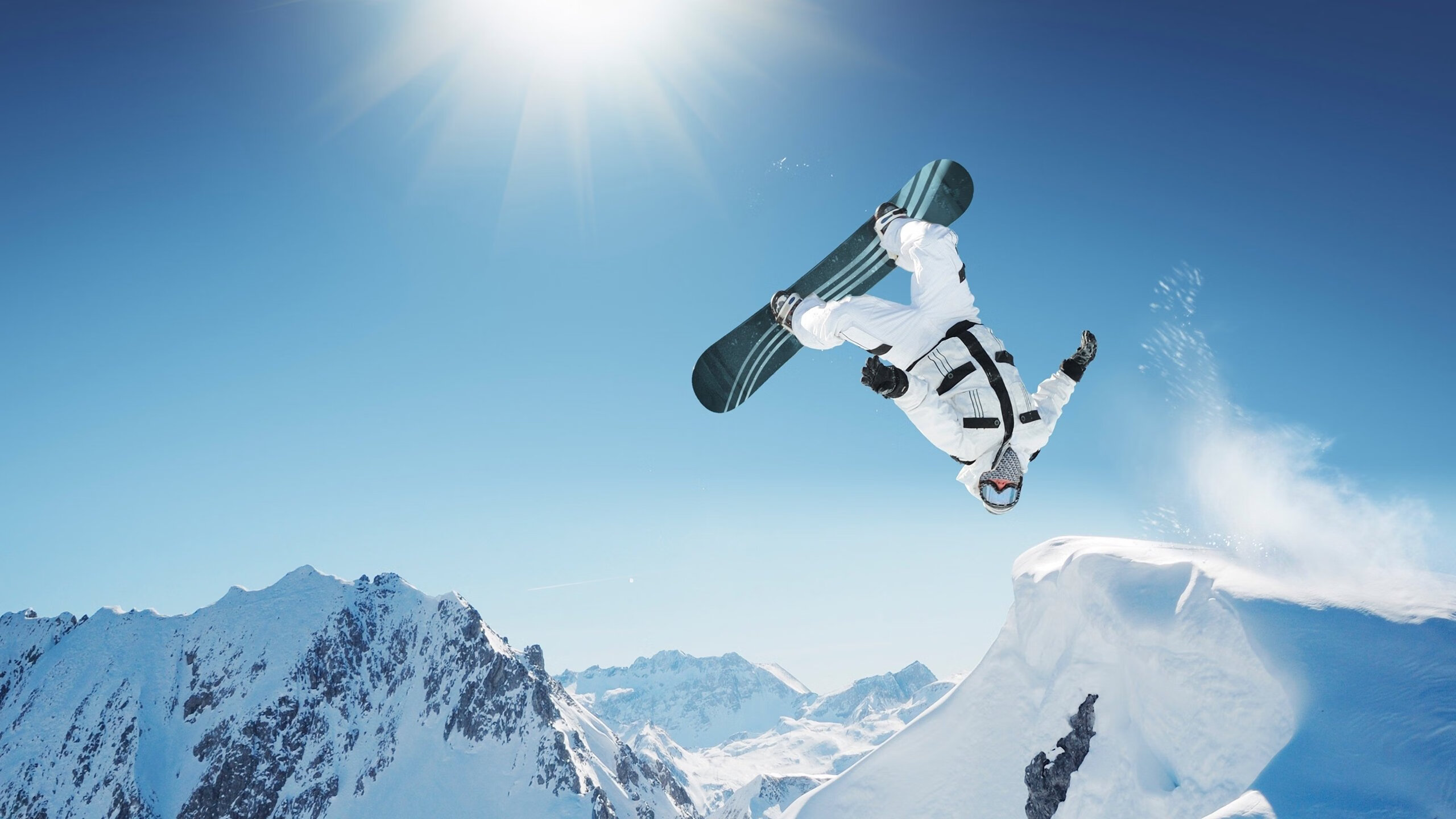 西亚卡姆回归赛场，大胜首场状态亮眼，塞尔维亚队观众沸腾！